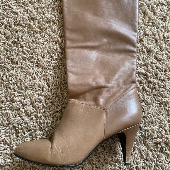 9 West ltd. edition boots with heel - Picture 7 of 8